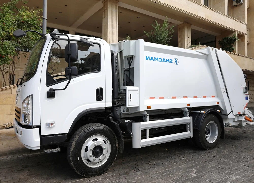 What should junk removal companies look for in a crm and booking platform