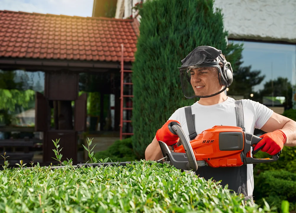 What should landscaping companies look for in a crm and project platform
