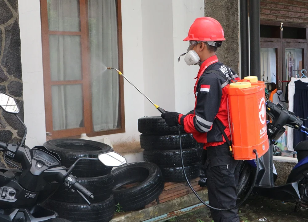 What should pest control companies look for in a crm and routing platform